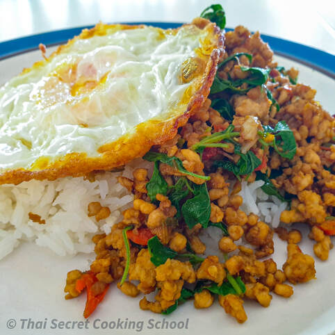 Thai-Fried-Egg-Kai-Dow-Pad-Krapow.Jpg