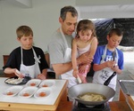 Family-friendly Thai-cooking-activity.jpg