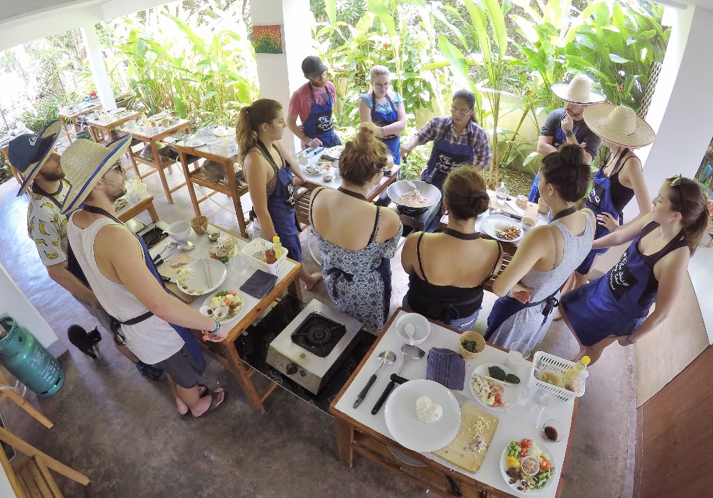 Thai cooking class and cookbook photos from September 28 - 2017